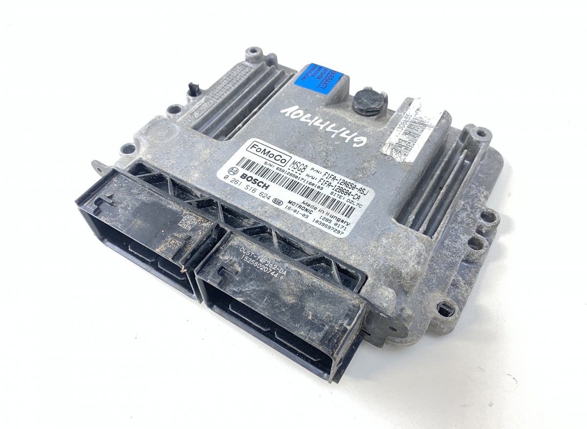 Ford Focus Engine Control Unit / module (ECU) 0261S16624 Engine Control Unit / module (ECU) F...