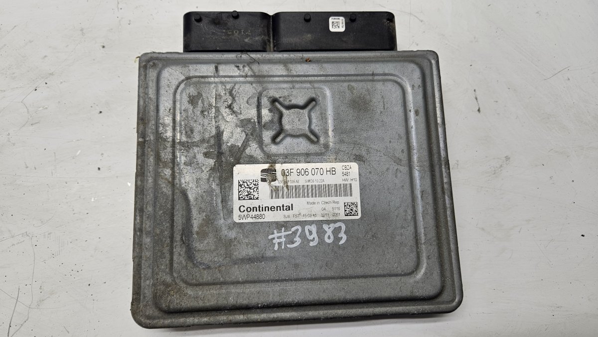 Seat Toledo Engine Control Unit / module (ECU) 03F906070HB 03F907309AE Engine Control Unit / m...