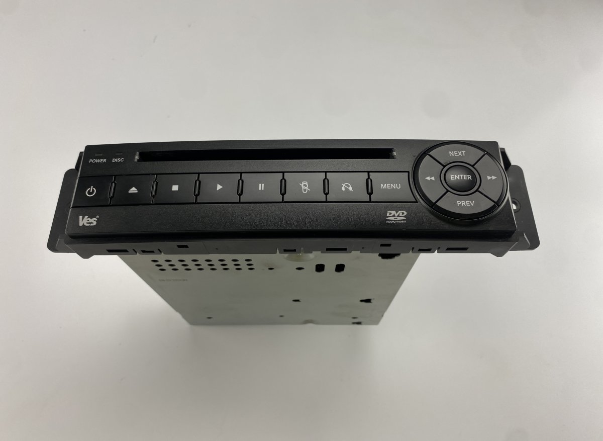 Chrysler Grand Voyager / Town & Country DVD Player P05091213AA T00AM2032F4517 DVD Player CHRYSLER ...
