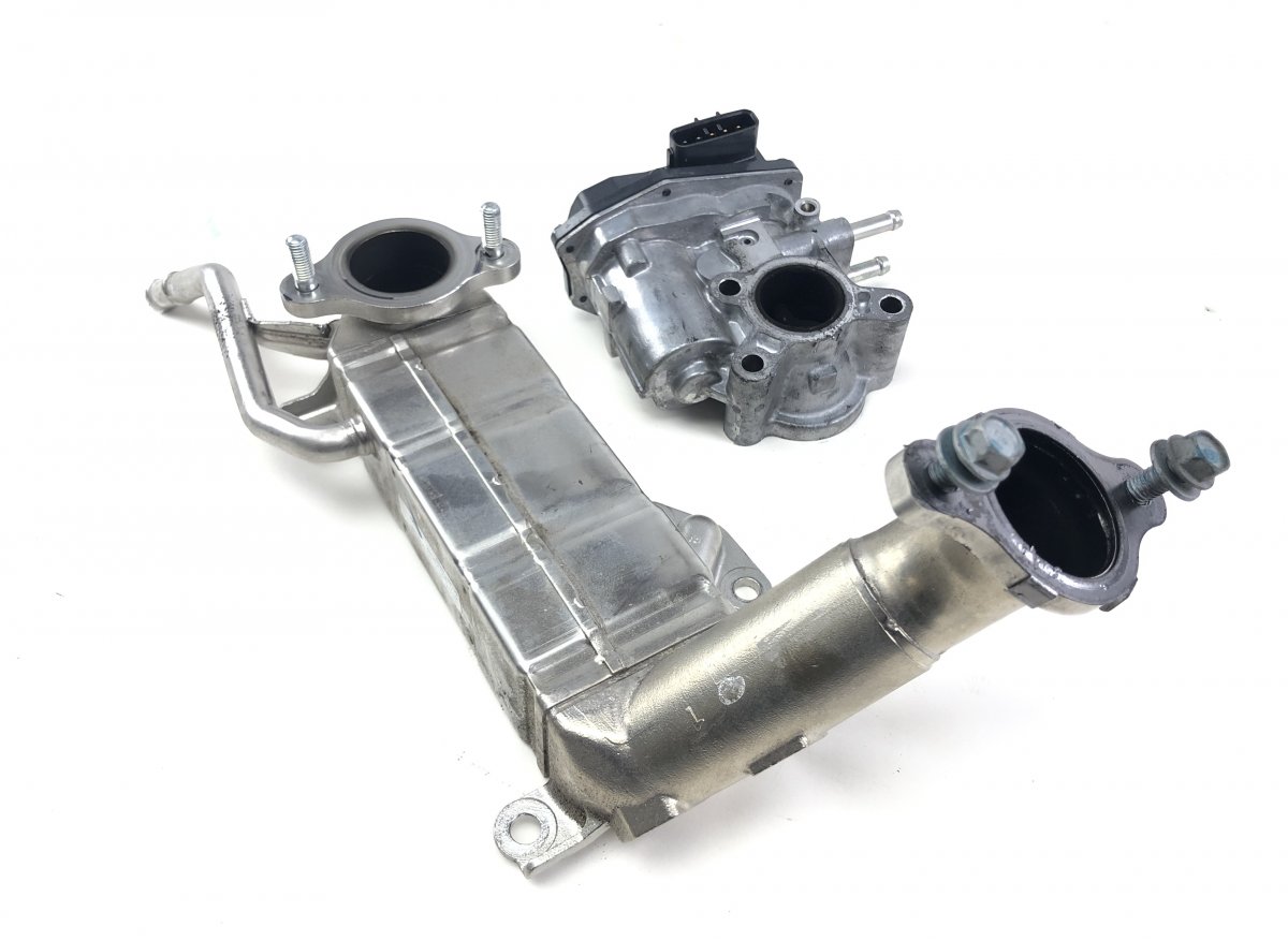 Honda Civic EGR jäähtytin 1875059NG02 EGR cooler HONDA CIVIC X (FC, FK) (...