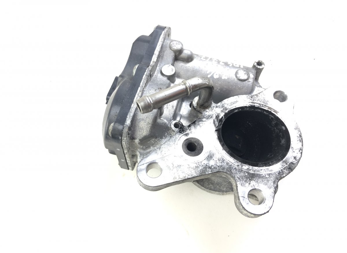 Nissan NV400 / Interstar EGR Valve 147103921R EGR Valve NISSAN NV400 (2011-2021)

...