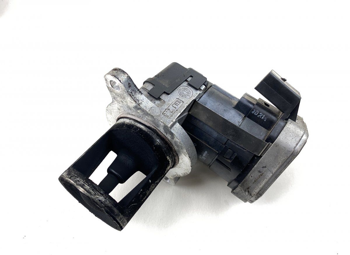 109315 00005320C2 7527D 00005320C5 K68064963AA AC5073410964 AC2060441953 EGR Valve MERCEDES-BENZ GL-CLASS (X164) (2006-2012)