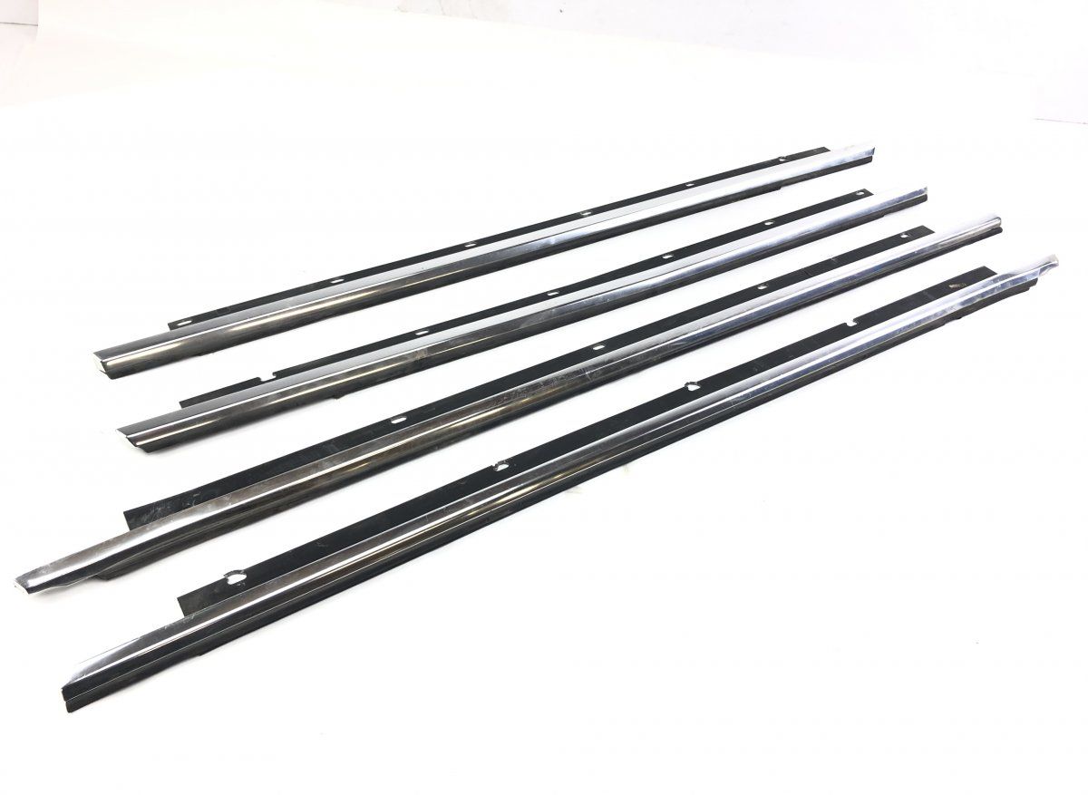 4E0853283E 4E0853284E 4E0853763G 4E0853764G Door Window moulding Front Left AUDI A8 (4E) (2002-2010)