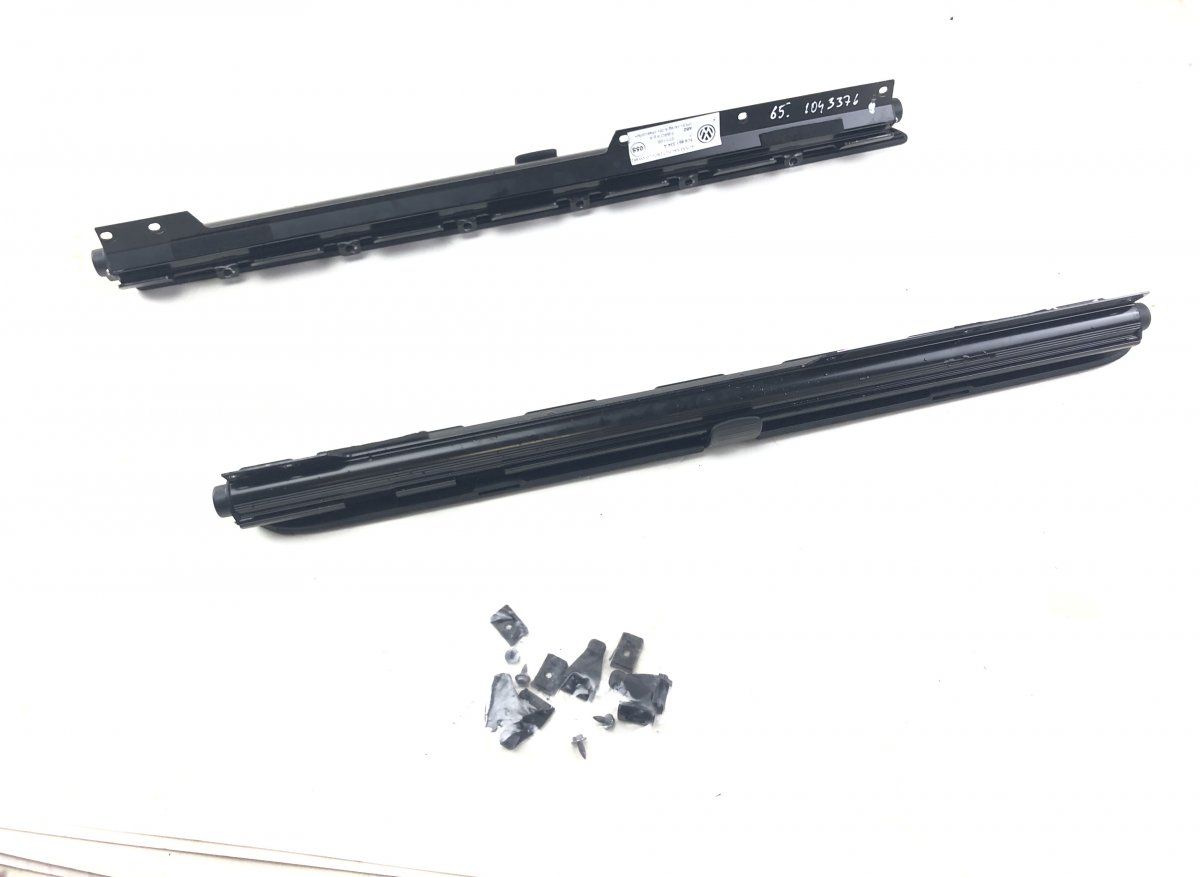 3C9861333A Door window sun shade rear left VW PASSAT B6 (3C) (2005-2010)