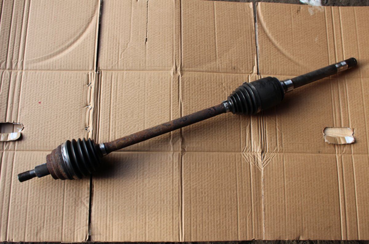 Drive Shaft Front Right                                    MERCEDES-BENZ ML-CLASS (W164) (2005-2011)