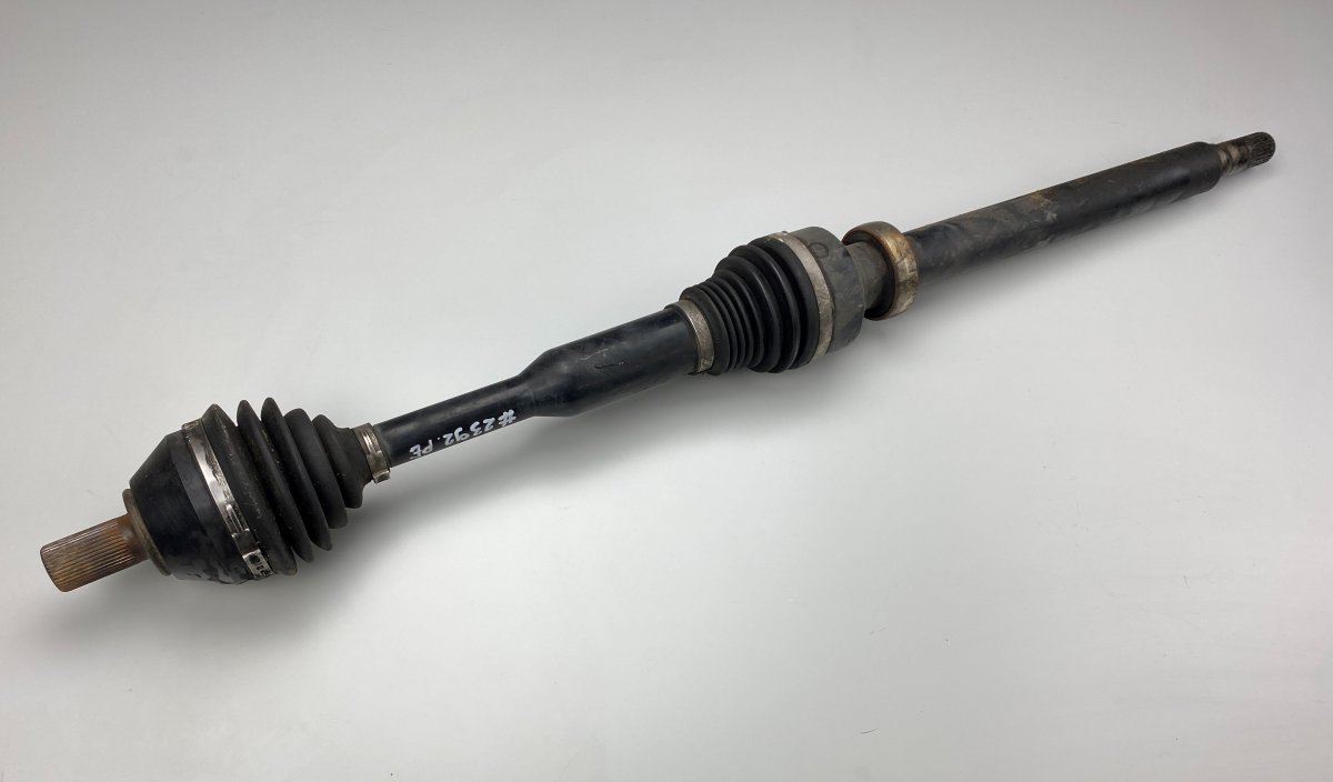 Volvo XC60 Drive Shaft Front Right 31216448 T101215 Drive Shaft Front Right       ...