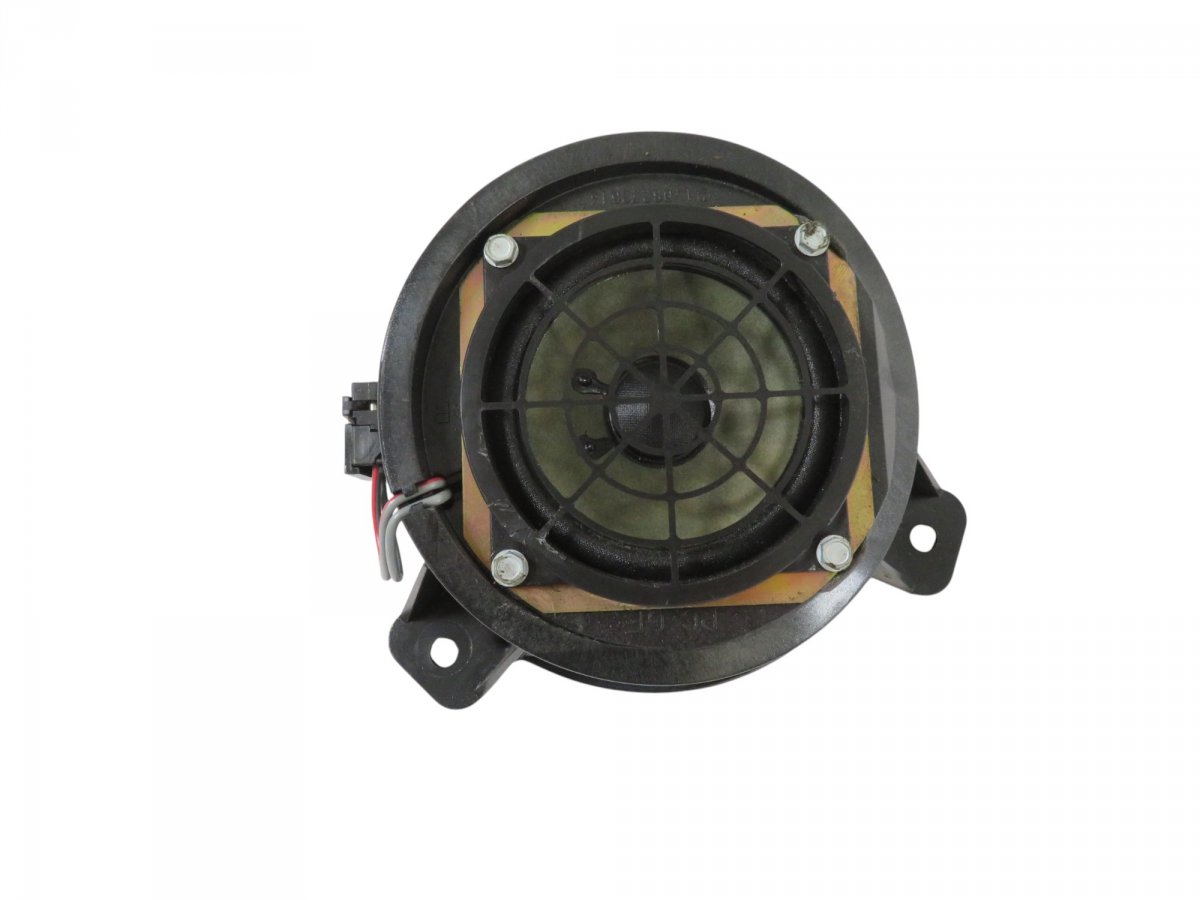 Mercedes-Benz 200 - 500 / E (W124) Door loudspeaker front right A1408202002 Door loudspeaker front right MERCED...