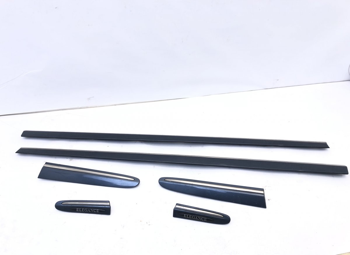 Mercedes-Benz CLK (W209) Door Moulding Front Left A2096902662 A2096902562 Door Moulding Front Lef...