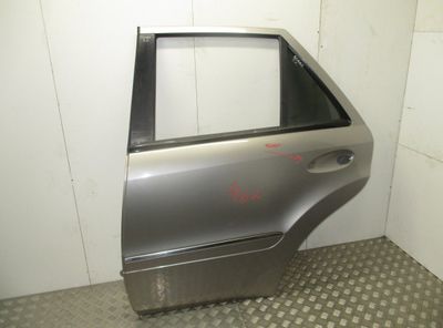 Aizmugurējās kreisās puses durvis MERCEDES-BENZ ML-CLASS (W164) (2005-2011)