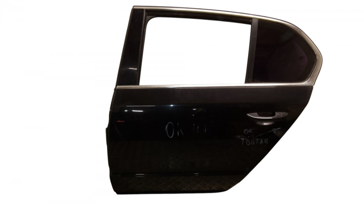 Skoda Superb (3T) Door Rear Left 3T9833055 Door Rear  Left SKODA SUPERB II (3T4,...