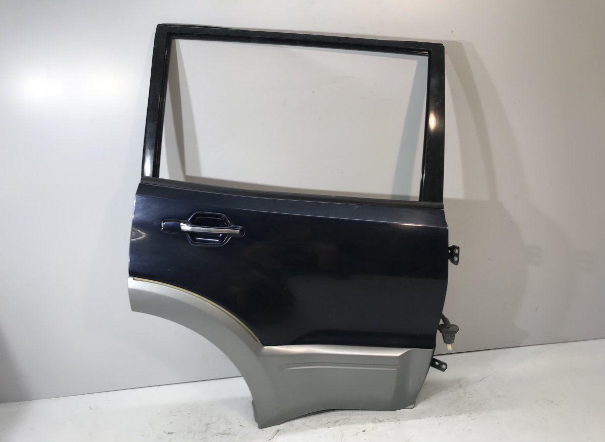 Door Rear Right MITSUBISHI PAJERO III (V60, V70) (2000-2007)