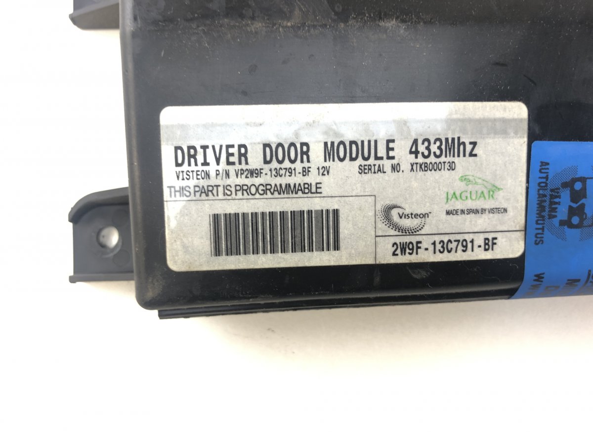 Jaguar XJ Door control unit front left C2C21745 Door control unit front left JAGUAR XJ...