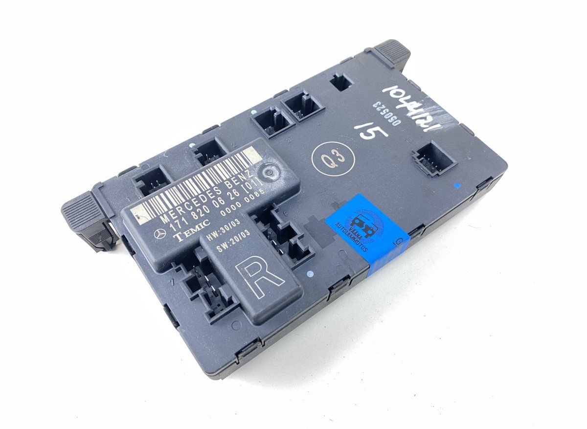 A1718200626 Door control unit front right MERCEDES-BENZ SLK (R171) (2004-2011)