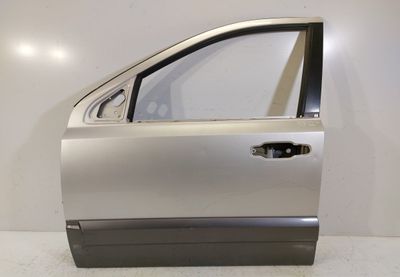 760033E111 Door Front Left KIA SORENTO I (JC) (2002-2009)