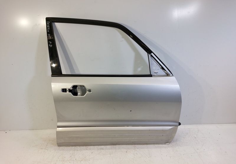 Door Front Right MITSUBISHI PAJERO III (V60, V70) (2000-2007)
