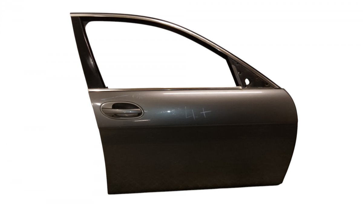 BMW 7 (E65 / E66 / E67 / E68) Door Front Right Door Front Right BMW 7 (E65, E66) (2001-2009)

...