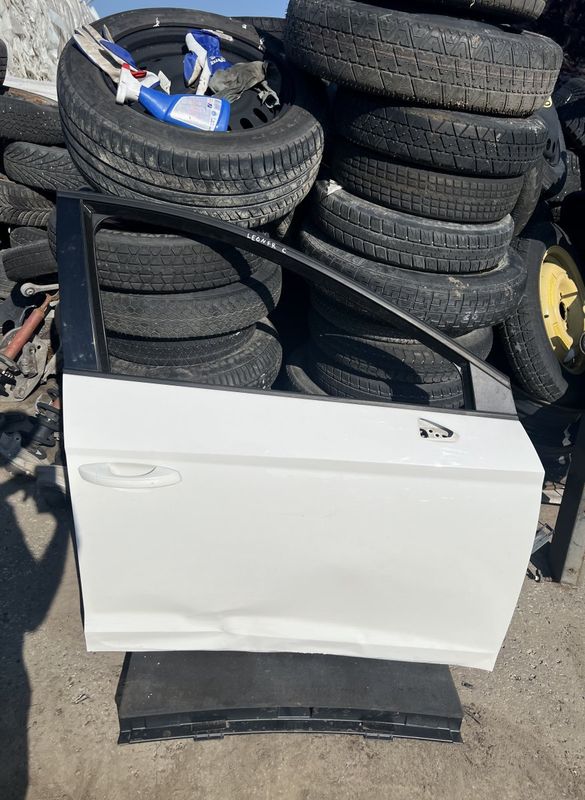 Door Front Right SEAT LEON (5F) (2012-2020)