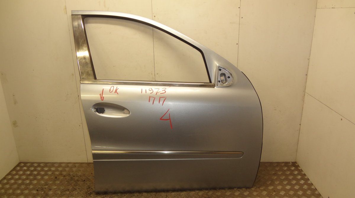 Door Front Right MERCEDES-BENZ ML-CLASS (W164) (2005-2011)