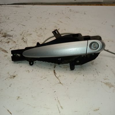 Poignée de porte extérieure avant gauche BMW X5 (E70) (2007-2013)