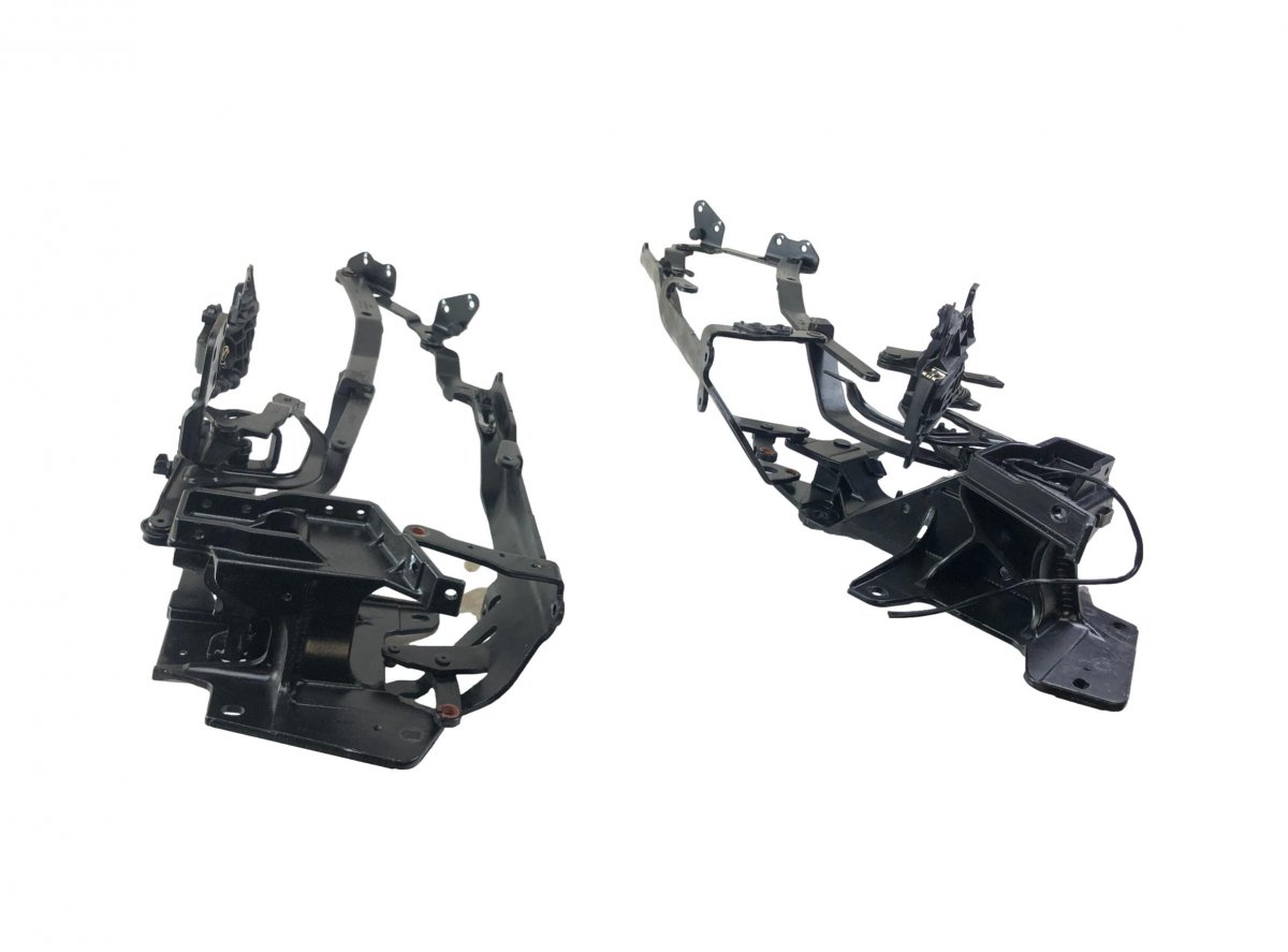 Mercedes-Benz SLK (R171) Convertible roof locking mechanism A1717901340 Convertible roof locking mechanism ...