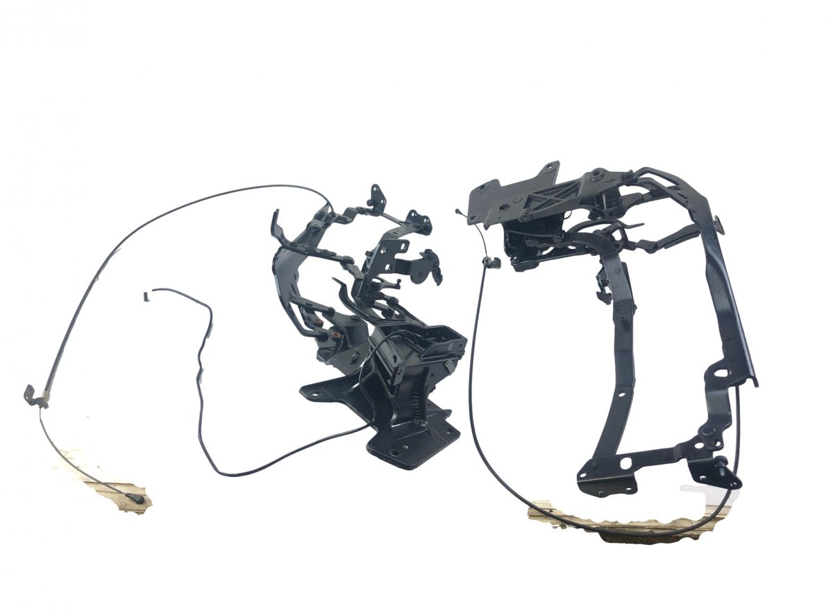 Mercedes-Benz SLK (R170) Convertible roof locking mechanism A1717901340 Convertible roof locking mechanism ...