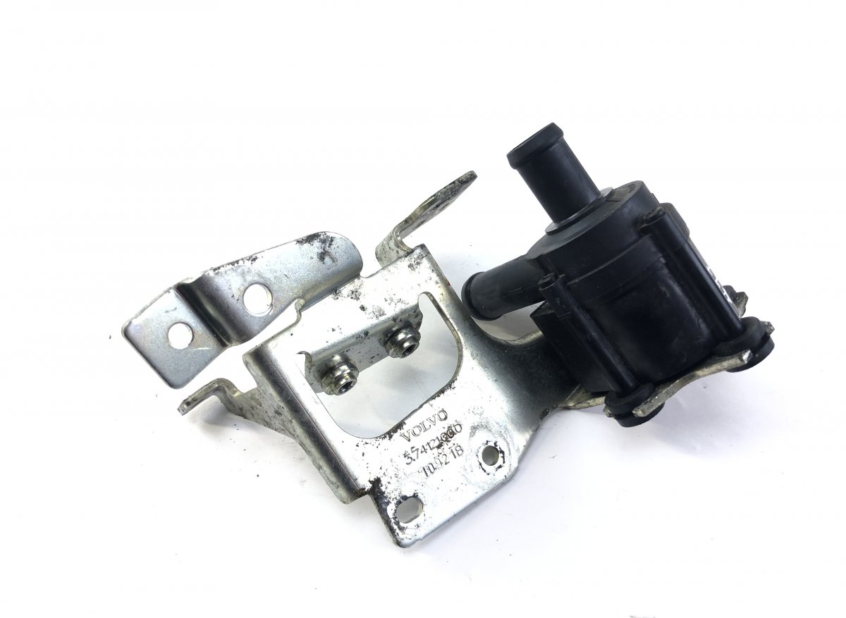 Volvo S60 Coolant Circulation Pump 31657307 Coolant Circulation Pump VOLVO V60 II ...