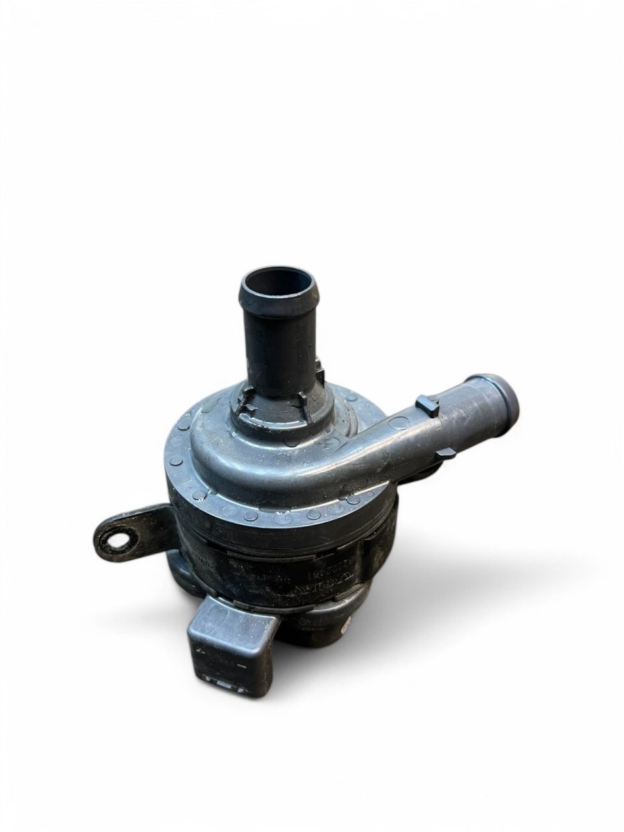 Volvo S90 Coolant Circulation Pump 32222255 Coolant Circulation Pump VOLVO S90 / V...