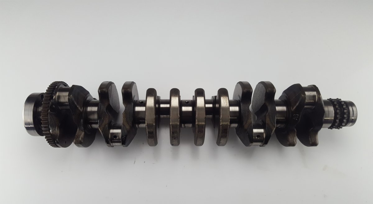 BMW X5 (E53) коленчатый вал 180203.429421.45 2246863 Crankshaft BMW X5 (E53...