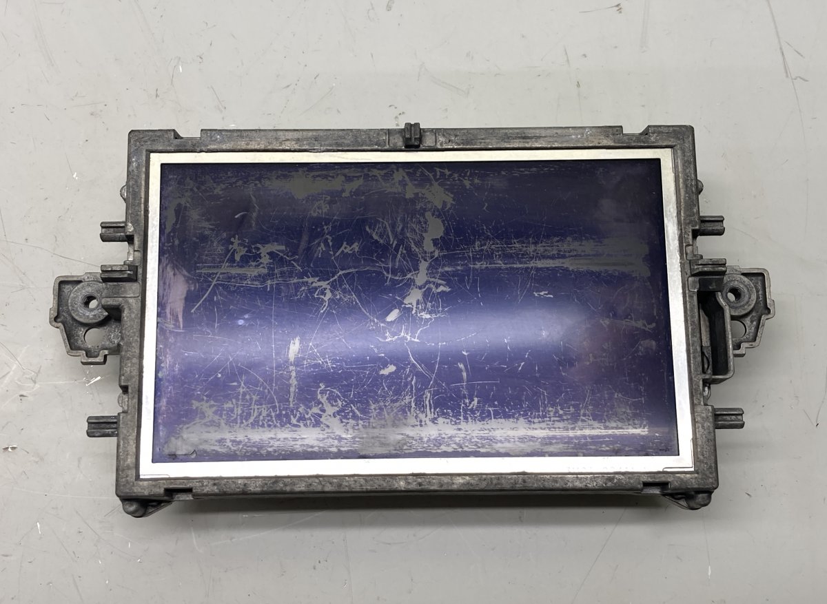 Mercedes-Benz C (W204) Dash screen A2129005000 A2C53376683 Dash screen MERCEDES-BE...
