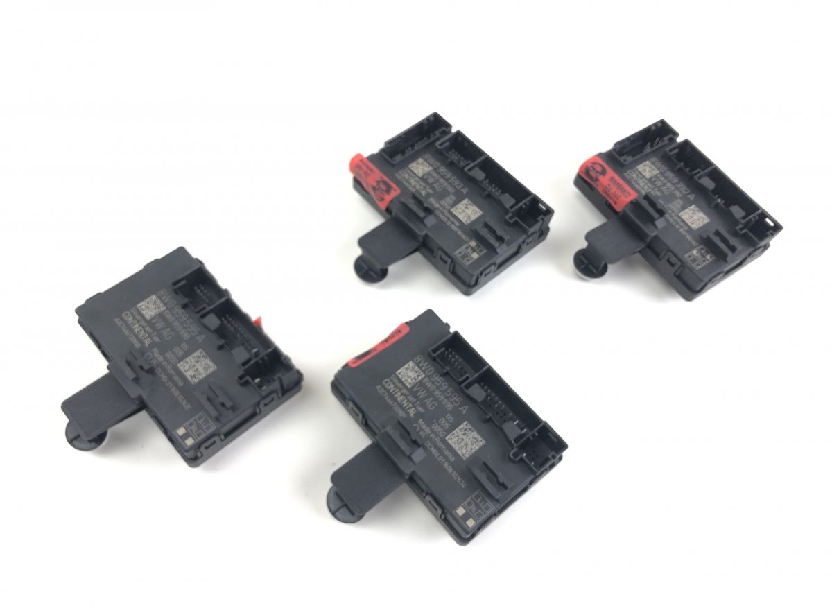 Audi A4 (B8) Door control unit front left A2C7466561000 A2C7466720900 A2C7466681000 Door ...