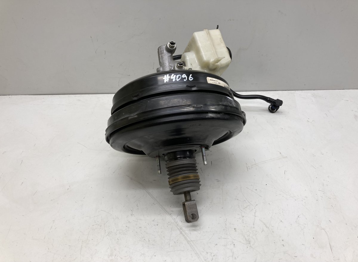 BMW X5 (E70) Brake Servo 6774622 Brake Servo BMW X5 (E70) (2007-2013)

P...