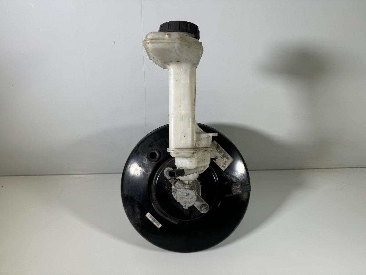 Nissan Qashqai (J11) Brake Servo 460074EH0A Brake Servo NISSAN QASHQAI II (J11) ...