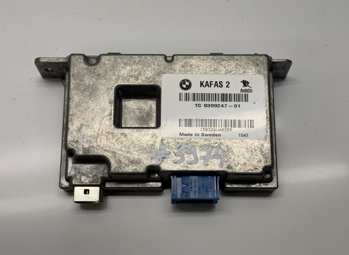 BMW X1 (F48) Camera control unit 939924701 9399247 Camera control unit BMW X1 (F...