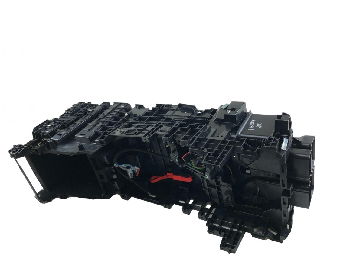 Land Rover Range Rover Sport (L494) center console LR044748 center Console LAND ROVER RANGE ROVER ...