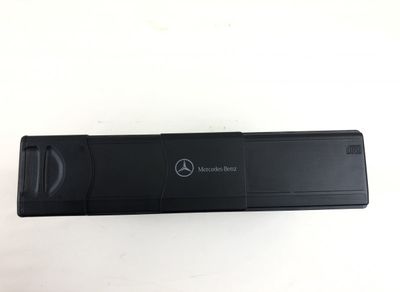 A2208274642 Zmieniarka CD MERCEDES-BENZ KLASA SL (R230) (2001-2012)