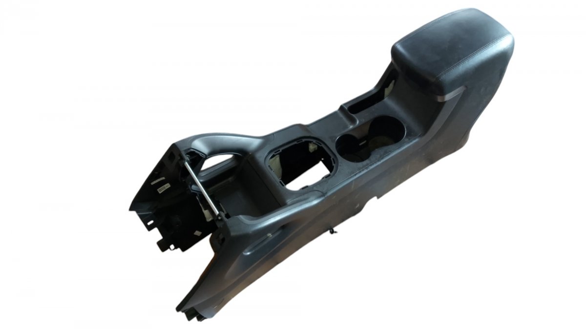 Hyundai Tucson center console