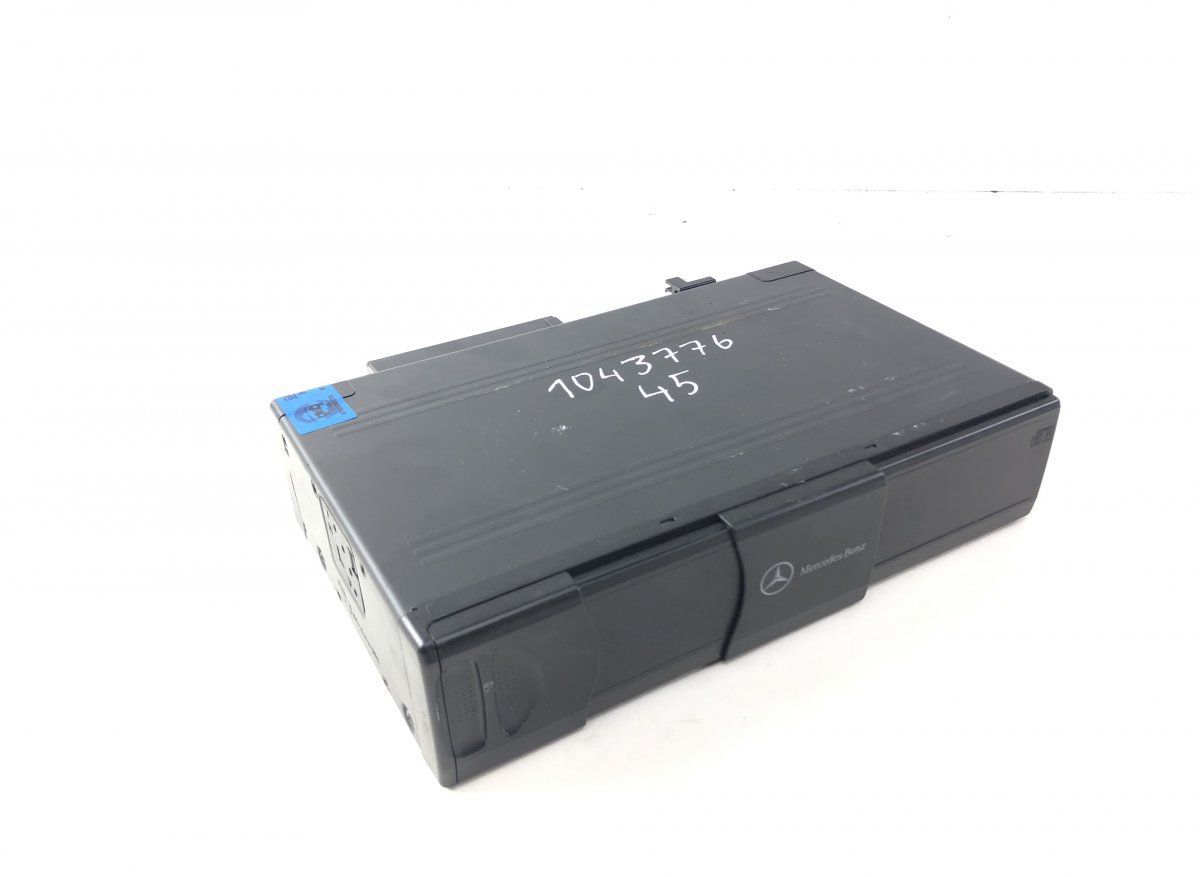 A2208274642 CD  Changer MERCEDES-BENZ SL-CLASS (R230) (2001-2012)