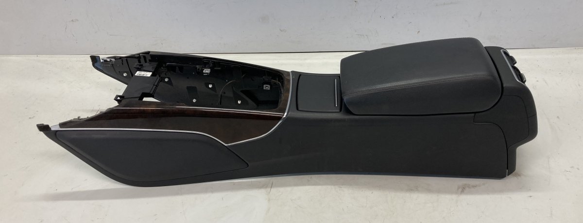 Audi A6 (C7) center console 4G0863244B 4G0864981A center Console AUDI A6 / ...