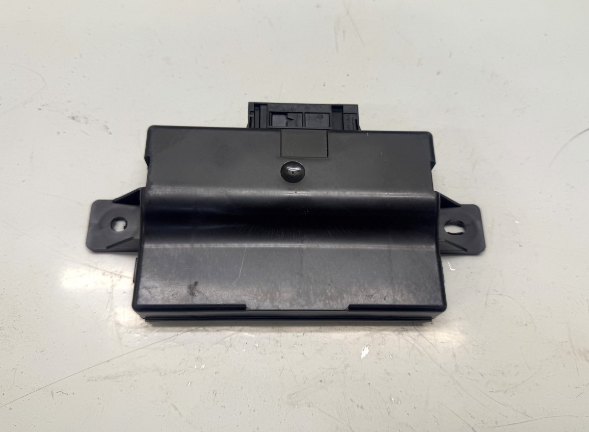 Audi A6 (C7) Central gateway module 4G0907468AD 4G0907468AC Central gateway module ...