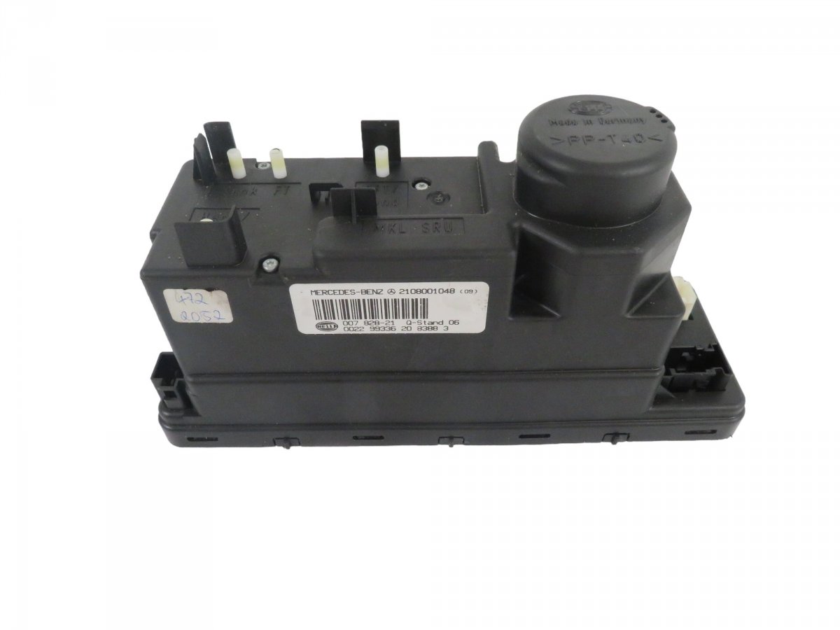 Mercedes-Benz CLK (W208) Central Locking Vacuum Pump A2108001048 Central Locking Vacuum Pump MERCEDE...
