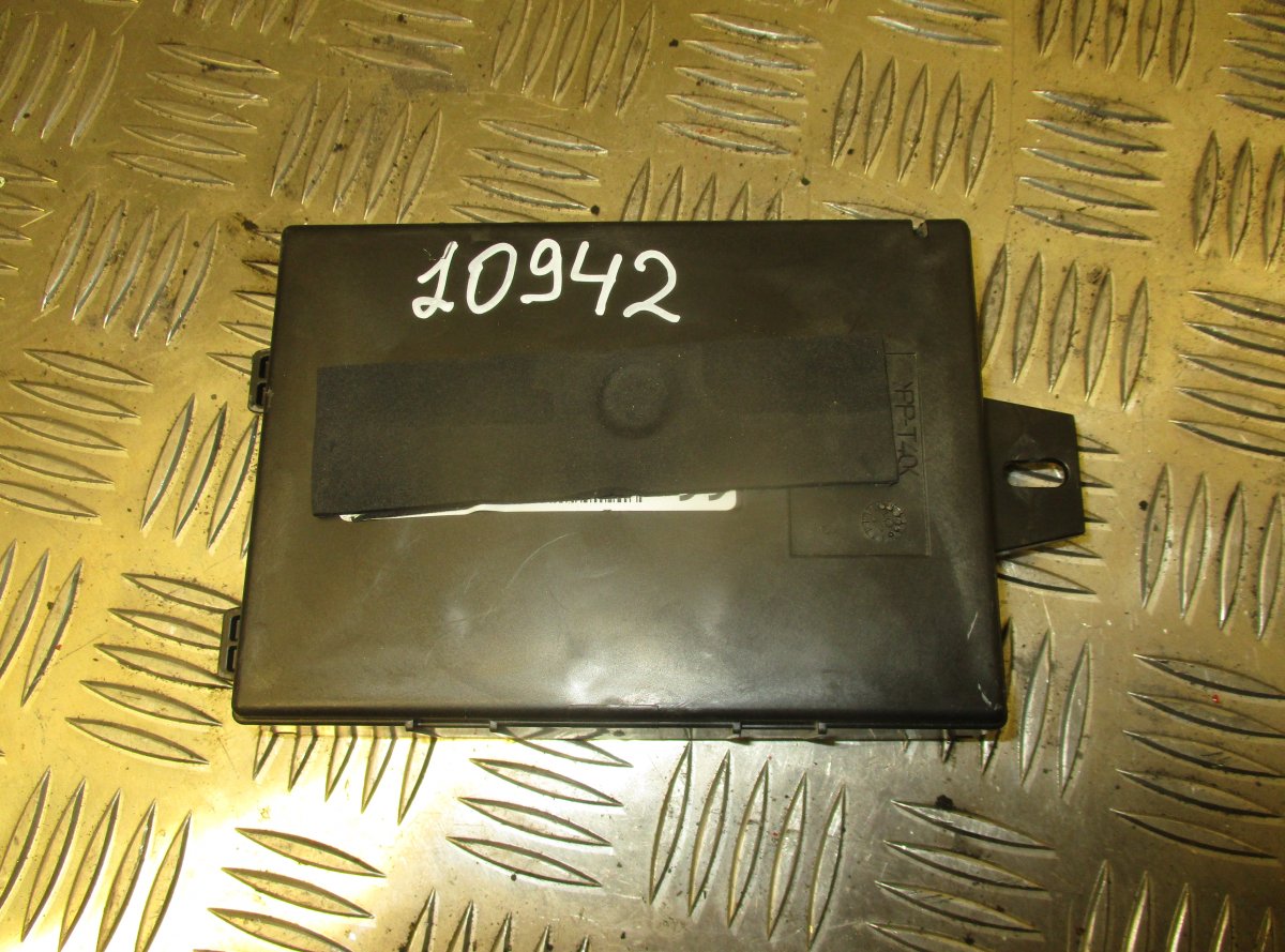Renault Trafic Central Locking Control Unit Central Locking Control Unit RENAULT TRAFIC III...