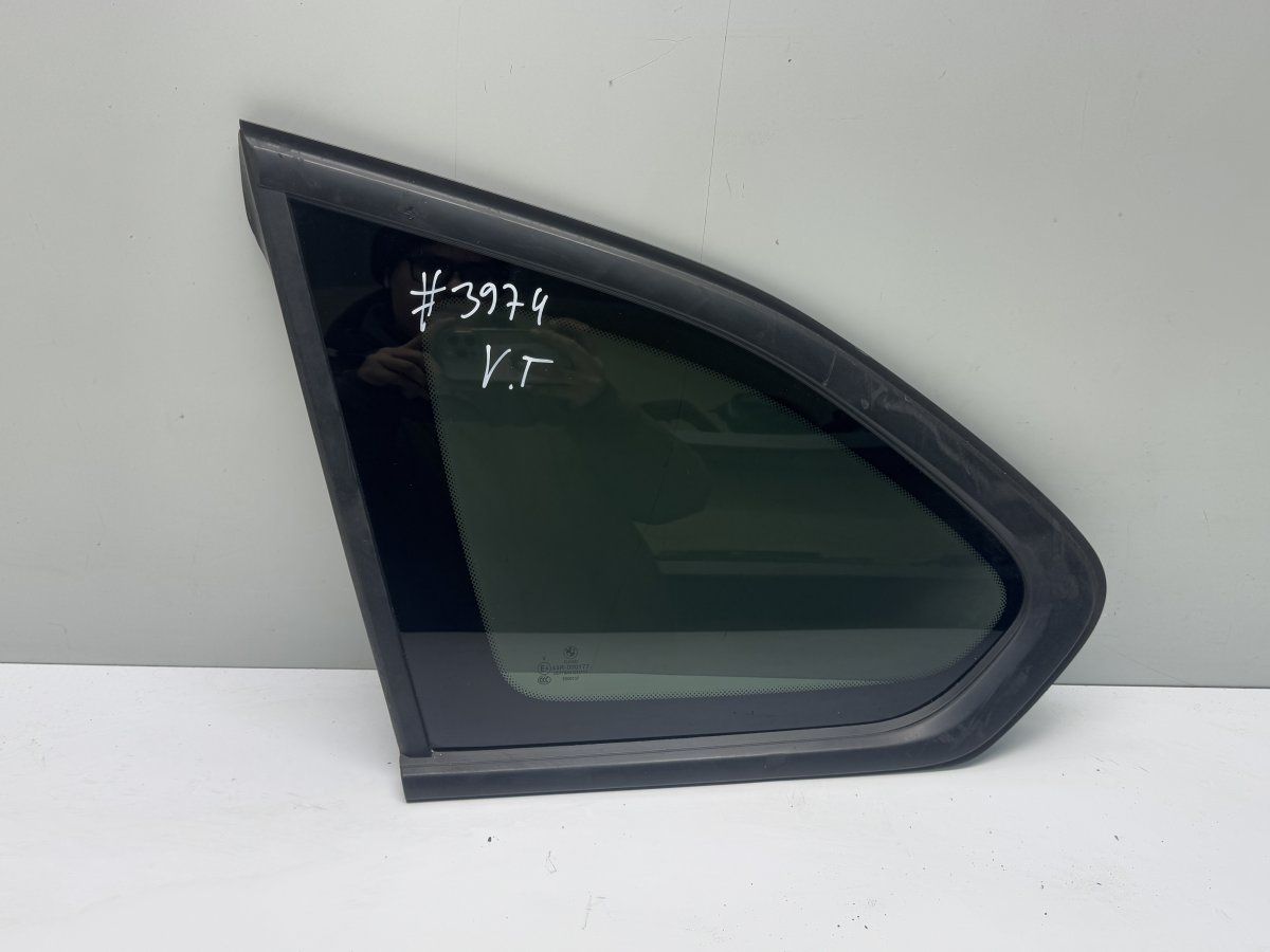 51337406873 7406873 Chassis Side Window glass Rear Left BMW X1 (F48) (2014-2022)