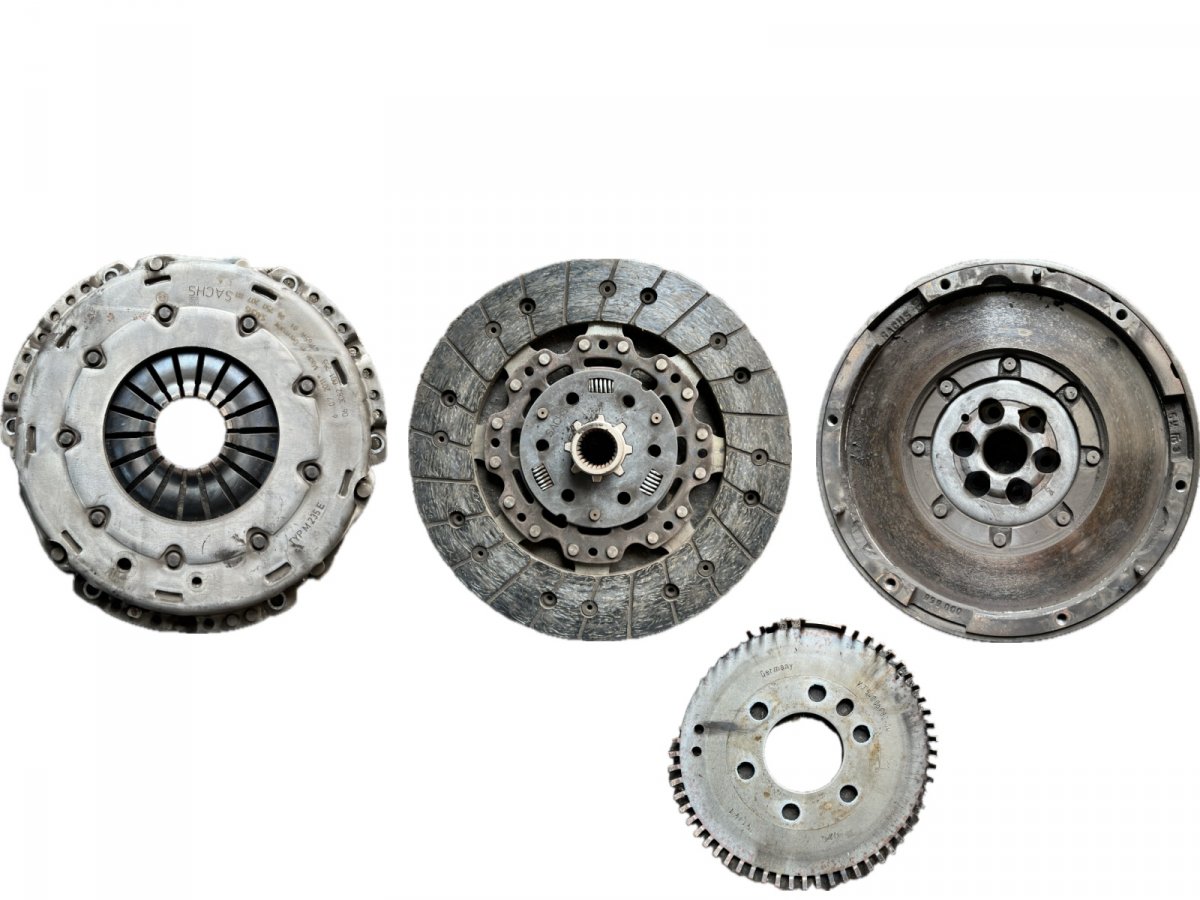Peugeot 508 Clutch set 9675020780 9685772180 754005180 9673707580 Clut...
