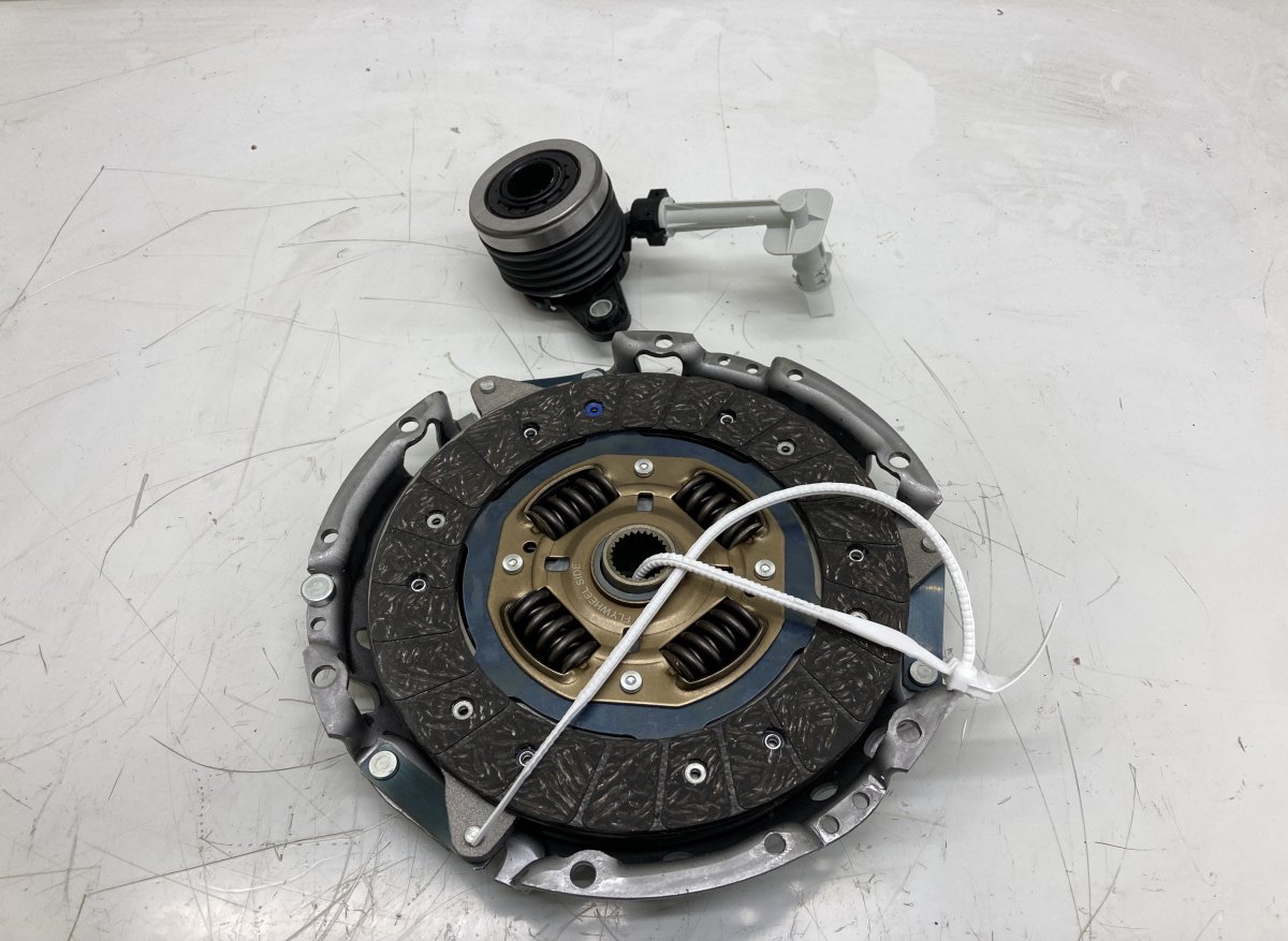 Renault Megane Clutch set JT7805042 042G2307 Clutch set RENAULT MEGANE II...