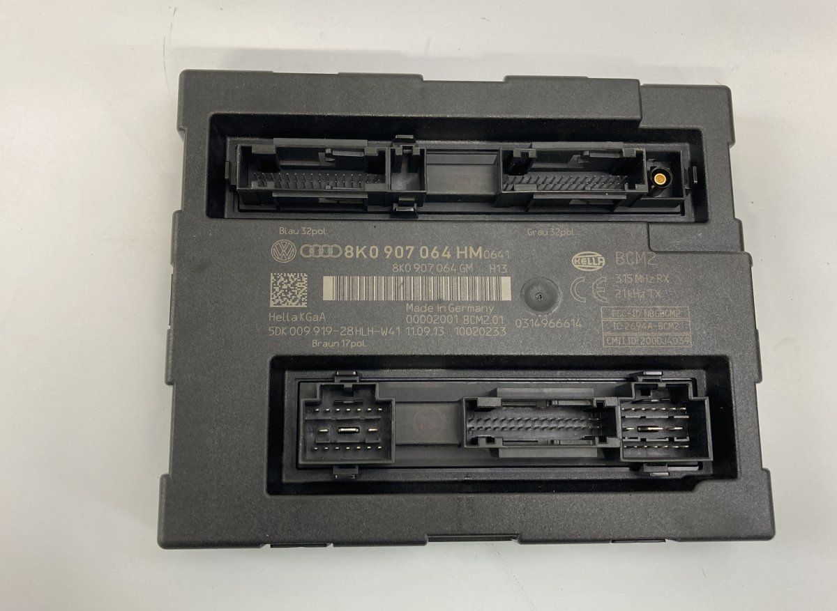 8K0907064HM 8K0907064GM Comfort Module (CCM) AUDI A5 (B8) (2007-2016)