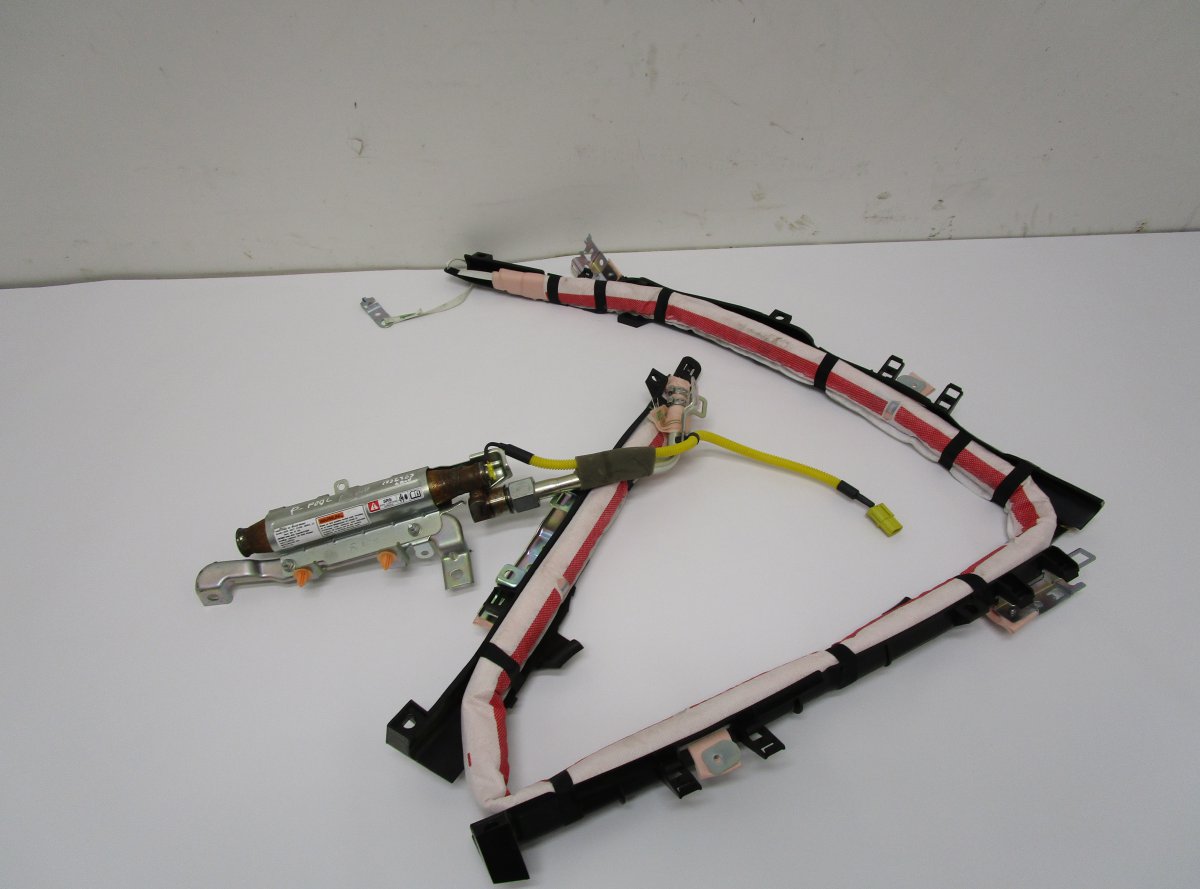 Honda CR-V Head/roof/curtain airbag right 78870SWAE80 Head/roof/curtain airbag right HOND...