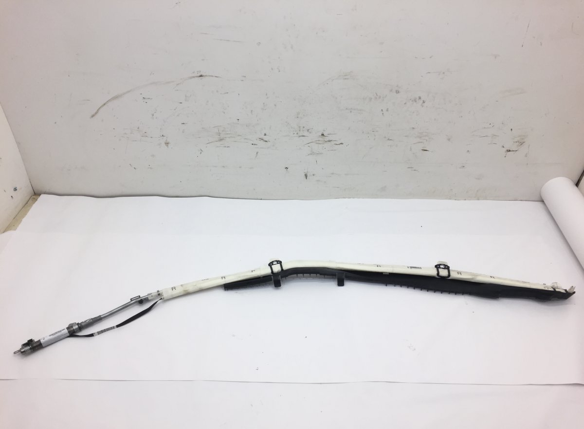 Mercedes-Benz CLS (C219) Head/roof/curtain airbag right A2198600005 Head/roof/curtain airbag right MERC...
