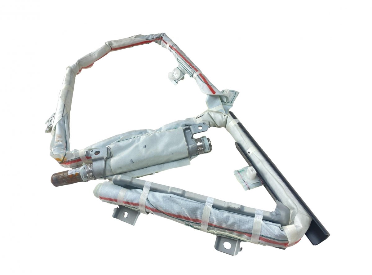 Lexus CT Head/roof/curtain airbag right 6217076010 Head/roof/curtain airbag right LEXUS...