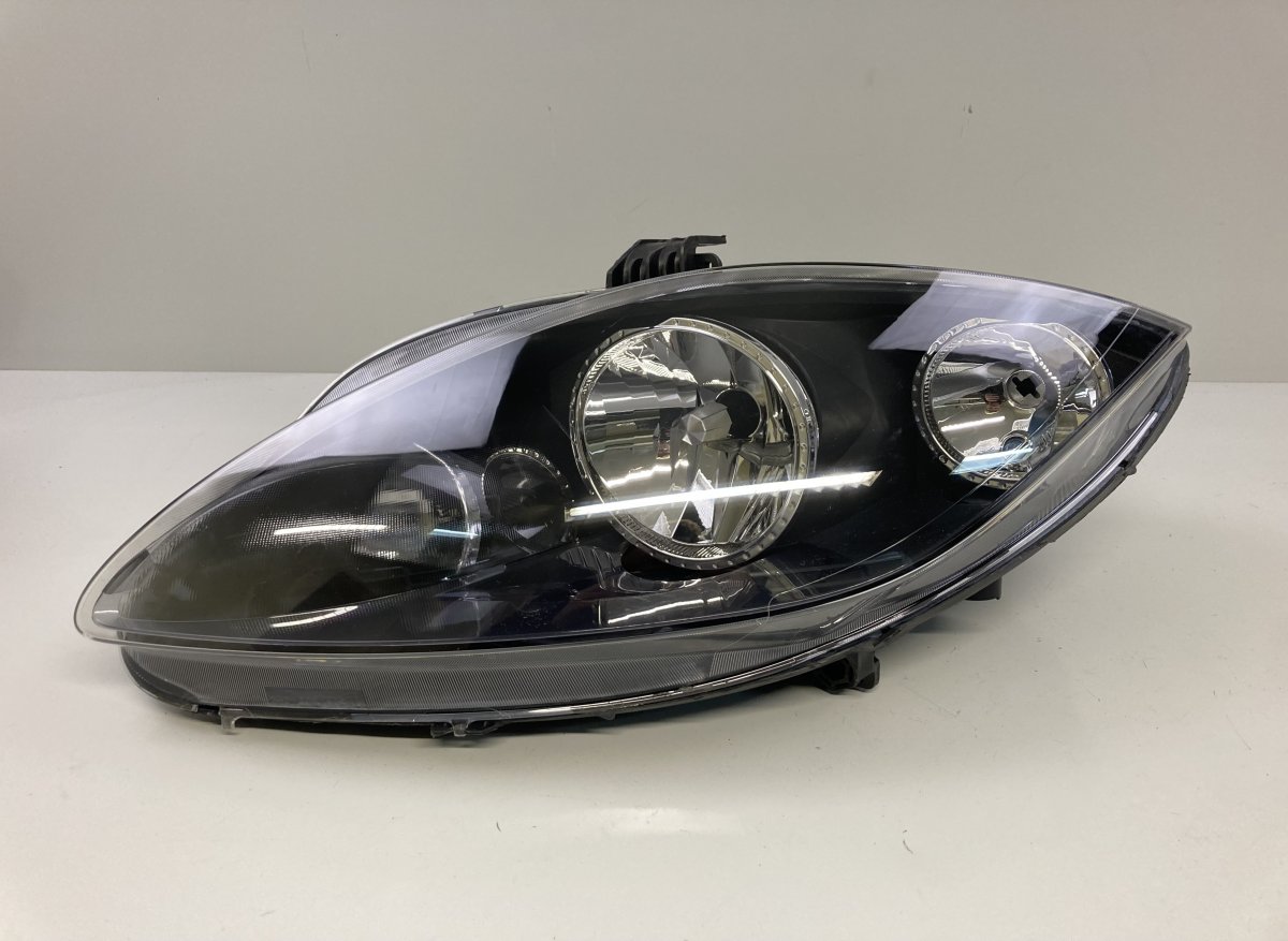 Seat Altea headlight left 89320099 Headlight left SEAT ALTEA (5P) (2004-2...
