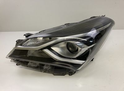 0D197 0D199 0D198 0D200 0D1970D198 0D1990D200 Reflektor lewy TOYOTA YARIS III (XP130) (2010-2019)